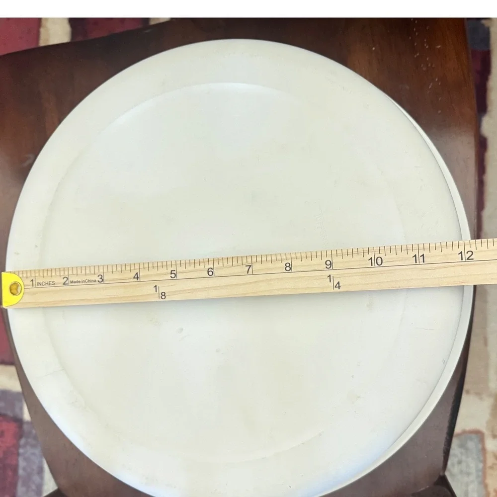 Vintage Tupperware Serving Center 1665-1 Veggie Tray with Lid Off White 12‎ Inch